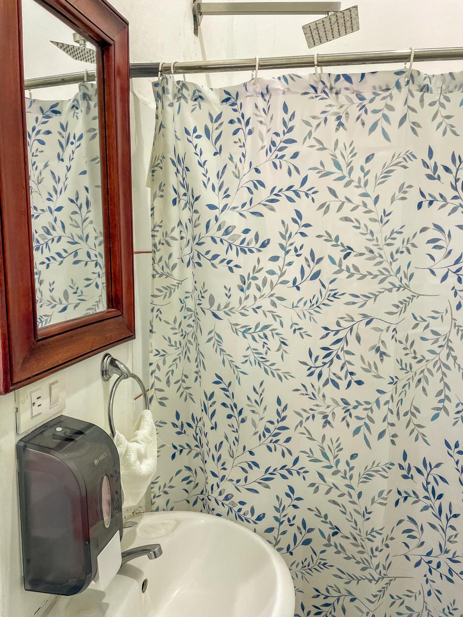Hostal Eden Moyogalpa Luaran gambar