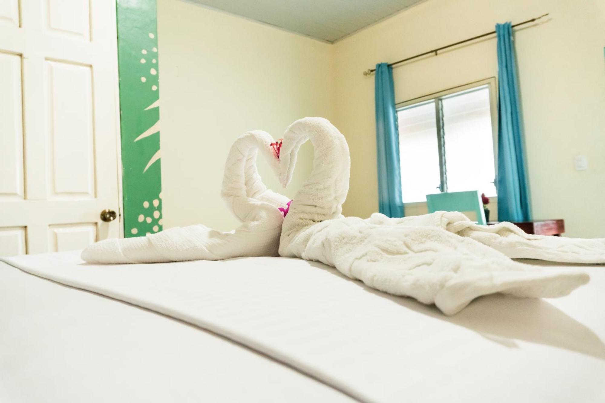Hostal Eden Moyogalpa Luaran gambar