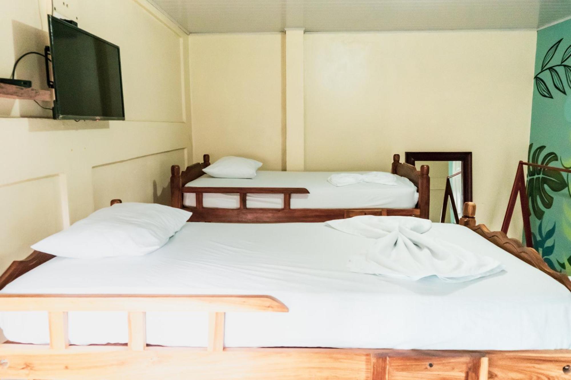 Hostal Eden Moyogalpa Luaran gambar