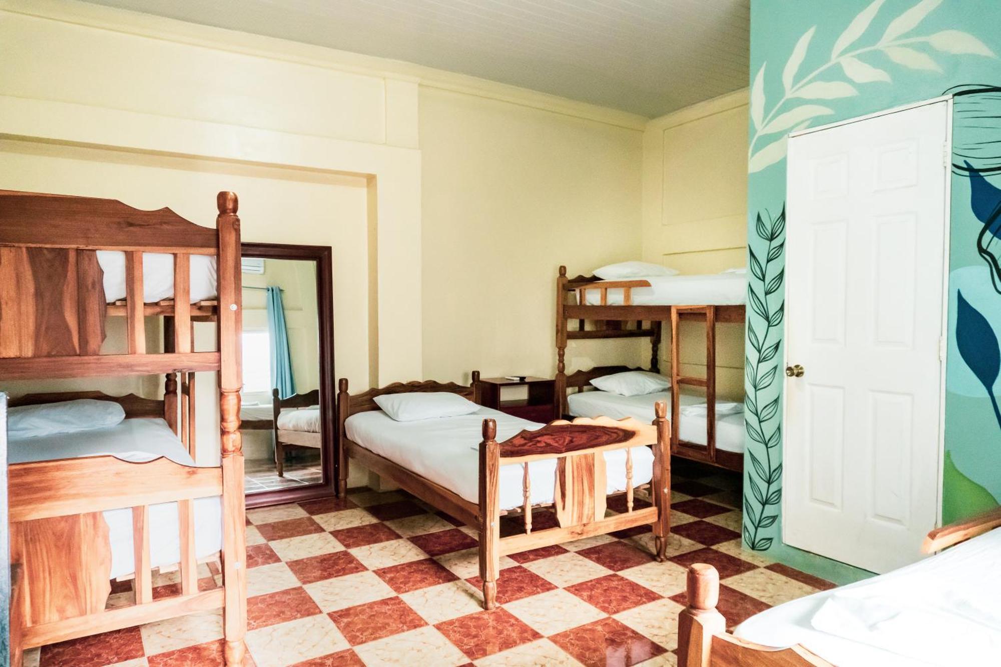 Hostal Eden Moyogalpa Luaran gambar