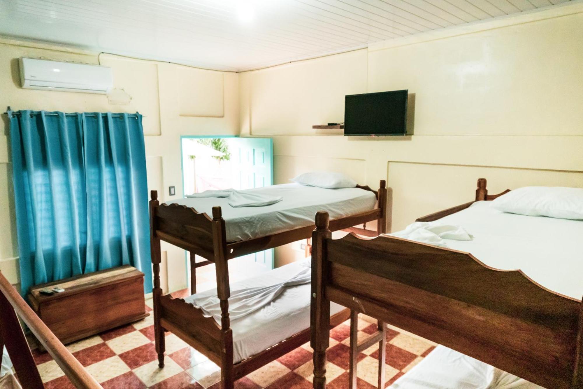 Hostal Eden Moyogalpa Luaran gambar