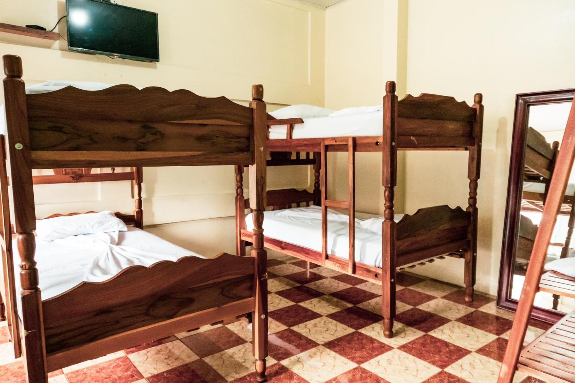 Hostal Eden Moyogalpa Luaran gambar
