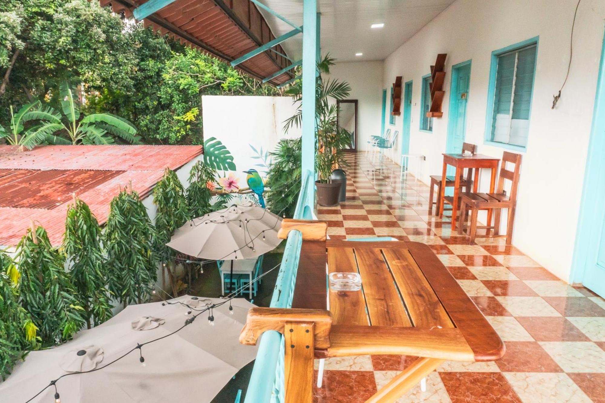 Hostal Eden Moyogalpa Luaran gambar