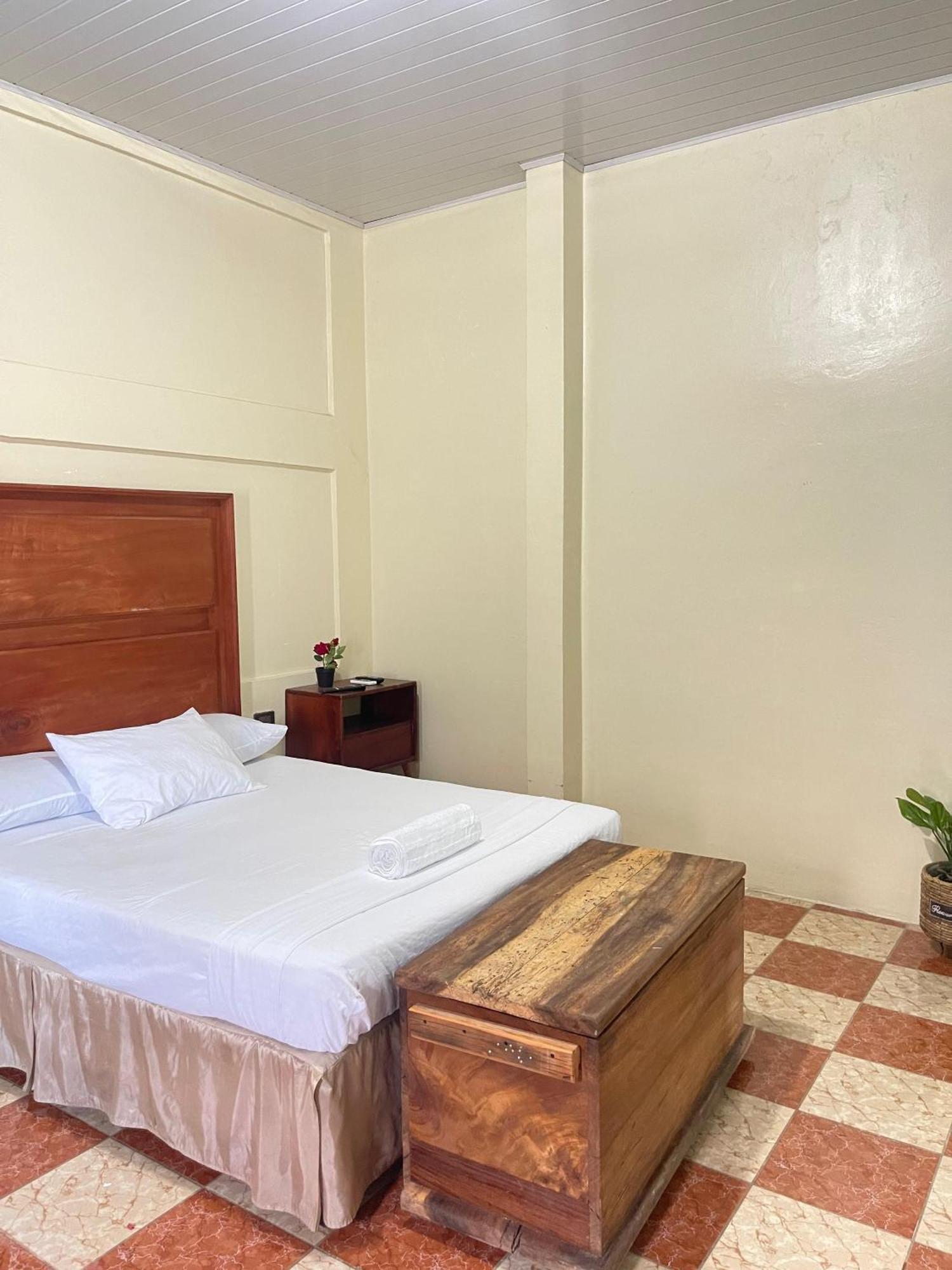 Hostal Eden Moyogalpa Luaran gambar